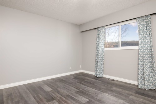 2863 Alexander Crescent, Prince George, BC 