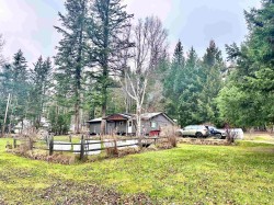 310 Mountain View Road  Mcbride, BC V0J 2E0
