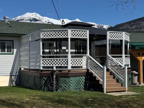 1321 8Th Avenue, Valemount, BC 