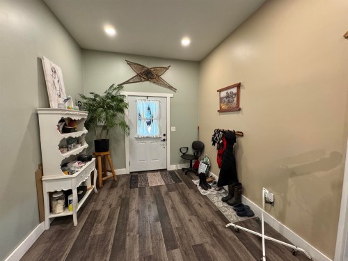 1321 8Th Avenue, Valemount, BC 