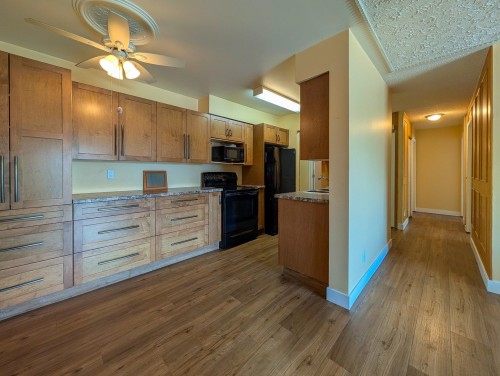 1654 10Th Avenue, Prince George, BC 