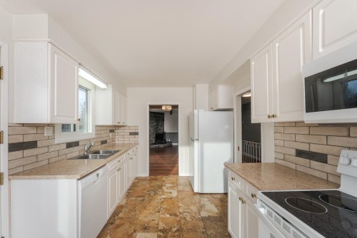 2425 Ewert Crescent, Prince George, BC 