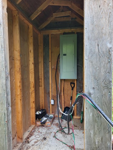 17530 Perry Road E, Shelley, BC 