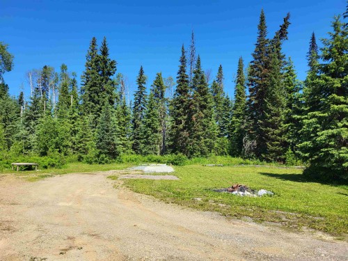 17530 Perry Road E, Shelley, BC 