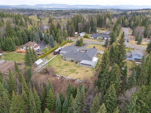 7003 Valleyview Drive, Valleyview, BC 