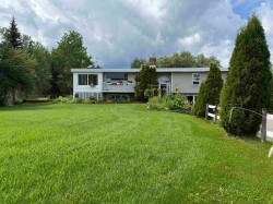 16795 Hart Highway  Salmon Valley, BC V2K 5X5