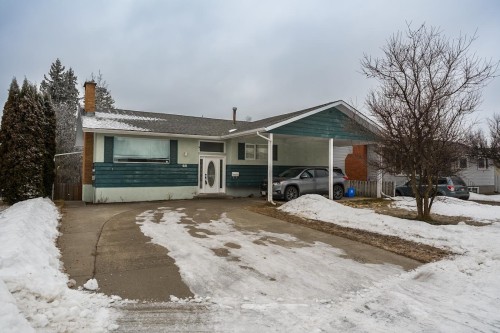 681 Vedder Crescent  Prince George, BC V2M 3T1