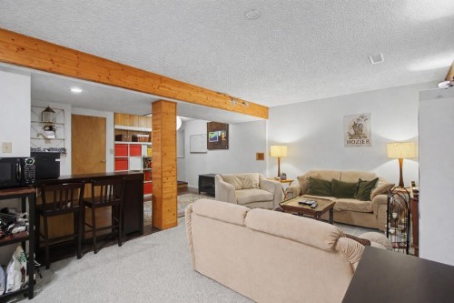 6869 Fairmont Crescent, Prince George, BC 