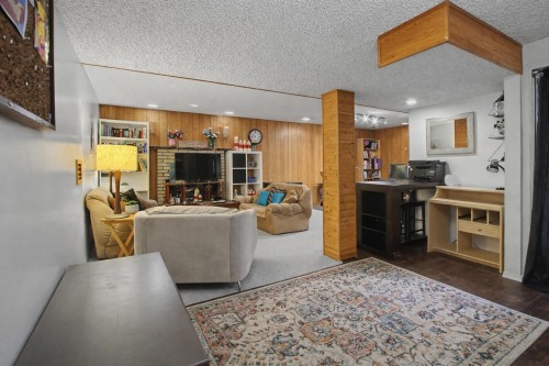 6869 Fairmont Crescent, Prince George, BC 