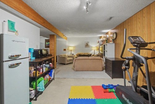 6869 Fairmont Crescent, Prince George, BC 