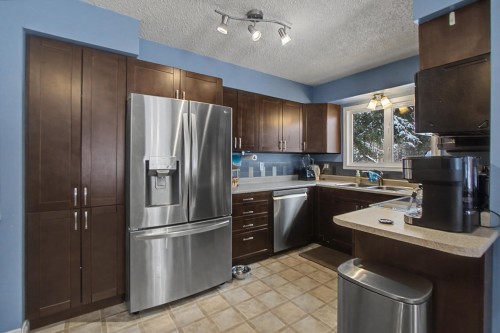 6869 Fairmont Crescent, Prince George, BC 