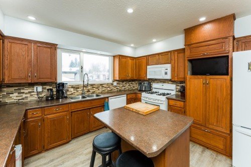 523 Williams Crescent, Prince George, BC 