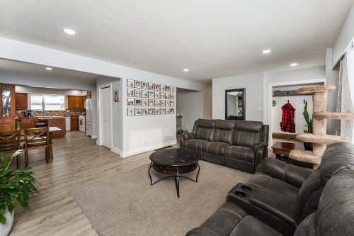 523 Williams Crescent, Prince George, BC 