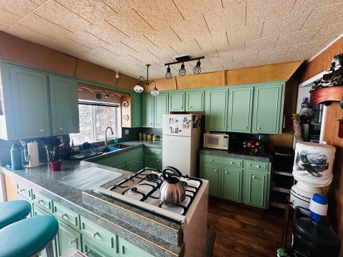 39722 Babine Lake Road, Burns Lake, BC 