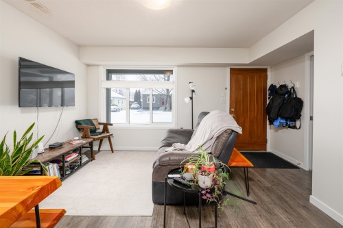 1740 5Th Avenue, Prince George, BC 