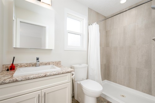 1740 5Th Avenue, Prince George, BC 