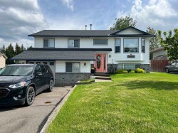 5656 Bearspaw Crescent  Prince George, BC V2N 6P7