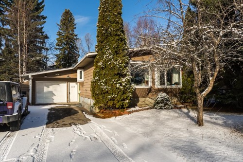 239 Fern Crescent  Prince George, BC V2N 1J5