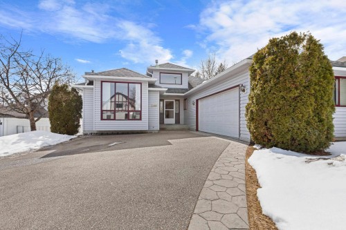 2687 St Anne Avenue  Prince George, BC V2N 4Y3