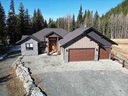 9399 Summerset Place  Prince George, BC V2K 5A1