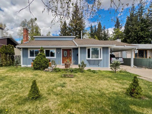 7746 Lemoyne Place  Prince George, BC V2N 3N1