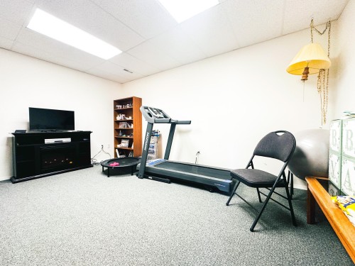 7120 Brown Road, Burns Lake, BC - Indoor Photo Showing Gym Room