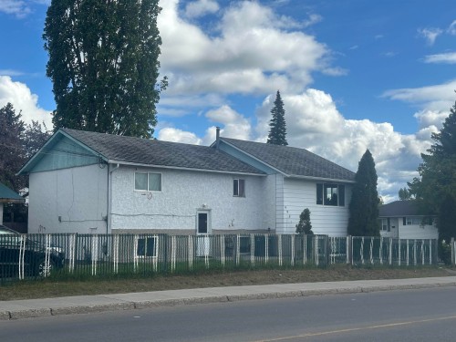 995 Carney Street  Prince George, BC V2M 2K8