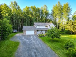 8419 Summer Place  Prince George, BC V2K 4Z8