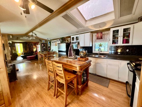 830 Beaven Crescent, Valemount, BC 