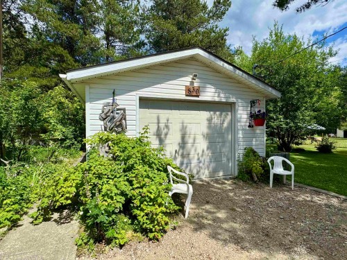 830 Beaven Crescent, Valemount, BC 