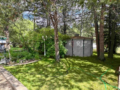 830 Beaven Crescent, Valemount, BC 