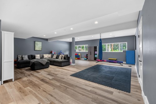 110 Westview Road, Prince George, BC - Indoor Photo Showing Other Room