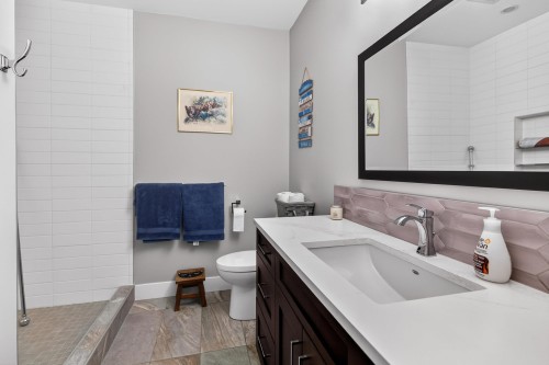 110 Westview Road, Prince George, BC - Indoor Photo Showing Bathroom