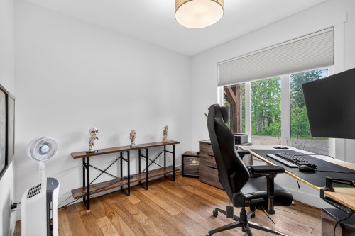 110 Westview Road, Prince George, BC - Indoor Photo Showing Office