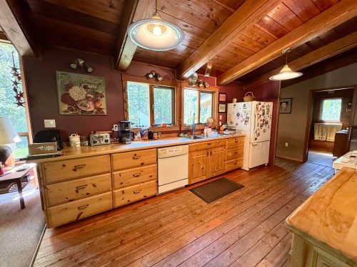 3177 Westlund Road W, Mcbride, BC 