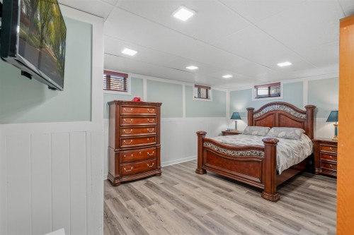 2150 Laurier Crescent, Prince George, BC - Indoor Photo Showing Bedroom