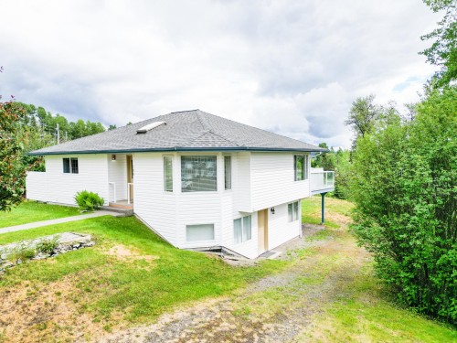 308 3rd Avenue  Burns Lake, BC V0J 1E0