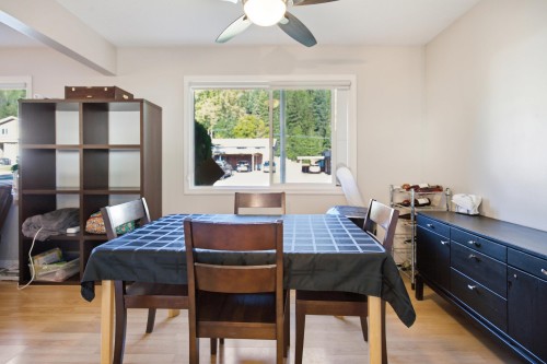 176 Thacker Crescent, Prince George, BC - Indoor Photo Showing Dining Room