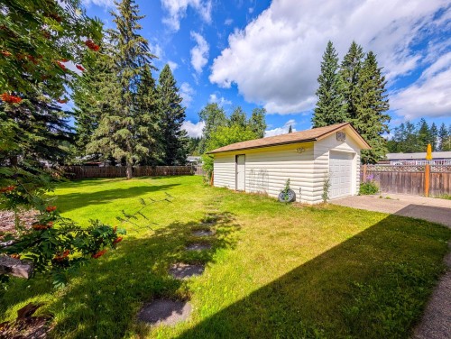 5663 Trent Drive, Prince George, BC - Outdoor