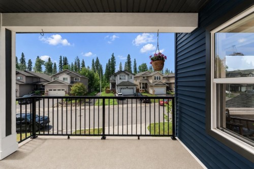 7639 Creekside Way, Prince George, BC - Outdoor With Exterior