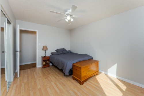 8195 Prince Edward Place, Prince George, BC - Indoor Photo Showing Bedroom