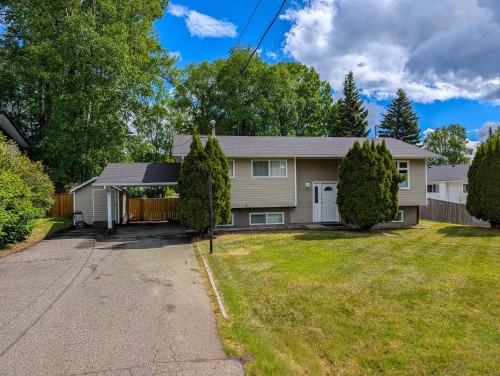 3054 Poyner Crescent  Prince George, BC V2K 1Y1