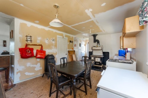43000 Milner Road, Quesnel, BC - Indoor Photo Showing Dining Room