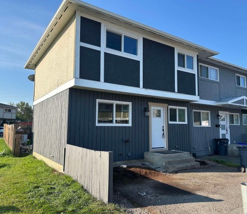 178 Mcearchern Place  Prince George, BC V2M 5N7