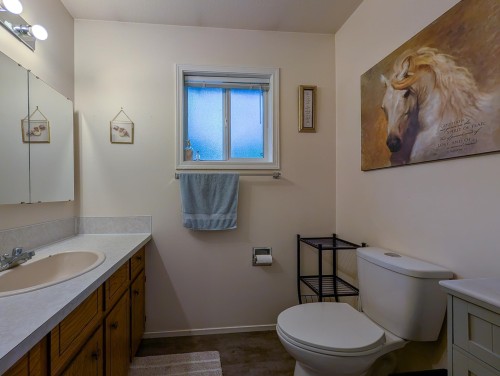 7918 Melbourne Place, Prince George, BC 