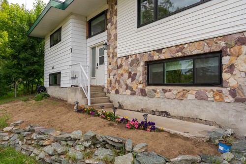1880 Houghtaling Road, Mount Alder, BC 