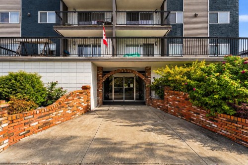 106-1654 10Th Avenue, Prince George, BC 