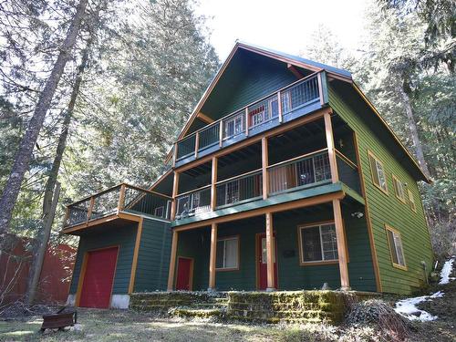 A13 14481 Whispering Forest Place, Hope, BC 