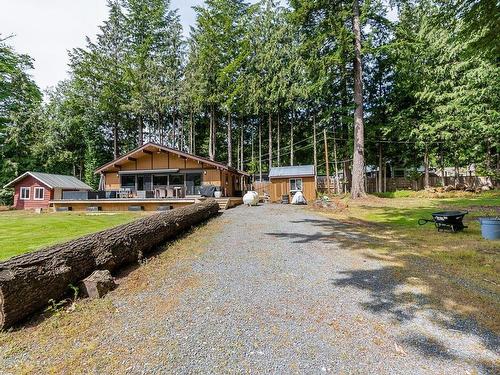 1680 Columbia Valley Road, Lindell Beach, BC 
