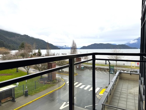 201-120 Esplanade Avenue, Harrison Hot Springs, BC 